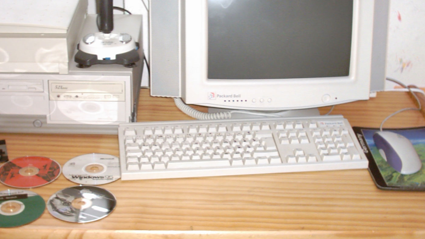 A Horrifying Guide To The Internet Courtesy Of The 1990s The Uptrends Blog